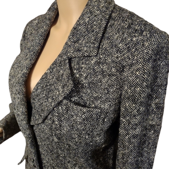 YVES SAINT LAURENT WOOL 2 PIECE DRESS SUIT - Picture 4 of 6